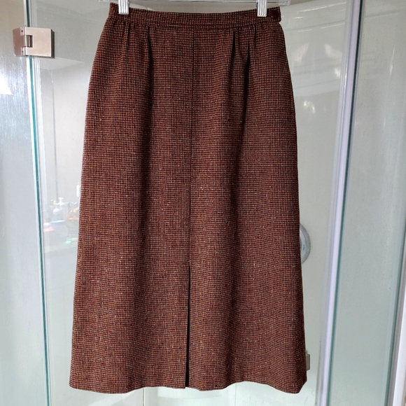100% wool tweed skirt - Picture 1 of 8